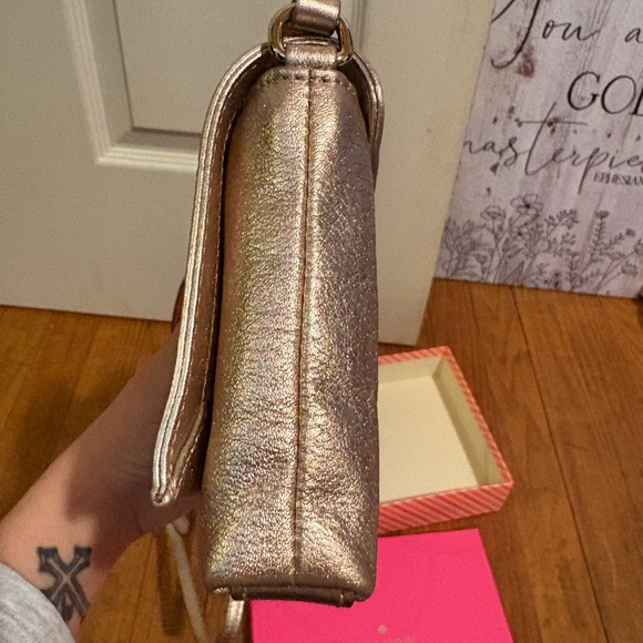 New In Box Storybook Kate Spade Carah Rose Gold - Picture 5 of 11